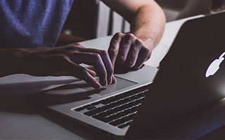 读狗埃里克有感